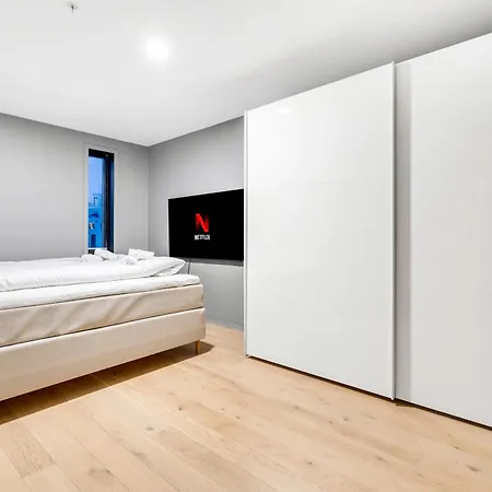 Arctic Premium Horizon L Sea View L Balcony Тромсё