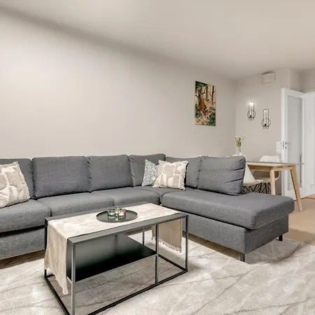 Arctic Premium Horizon L Sea View L Balcony Apartment